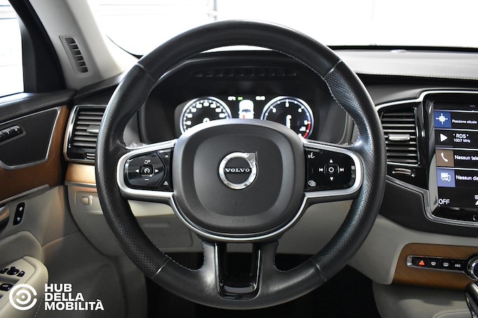 VOLVO XC90 D5 AWD Geartronic Inscription